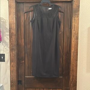 Elegant Black Sleeveless Dress